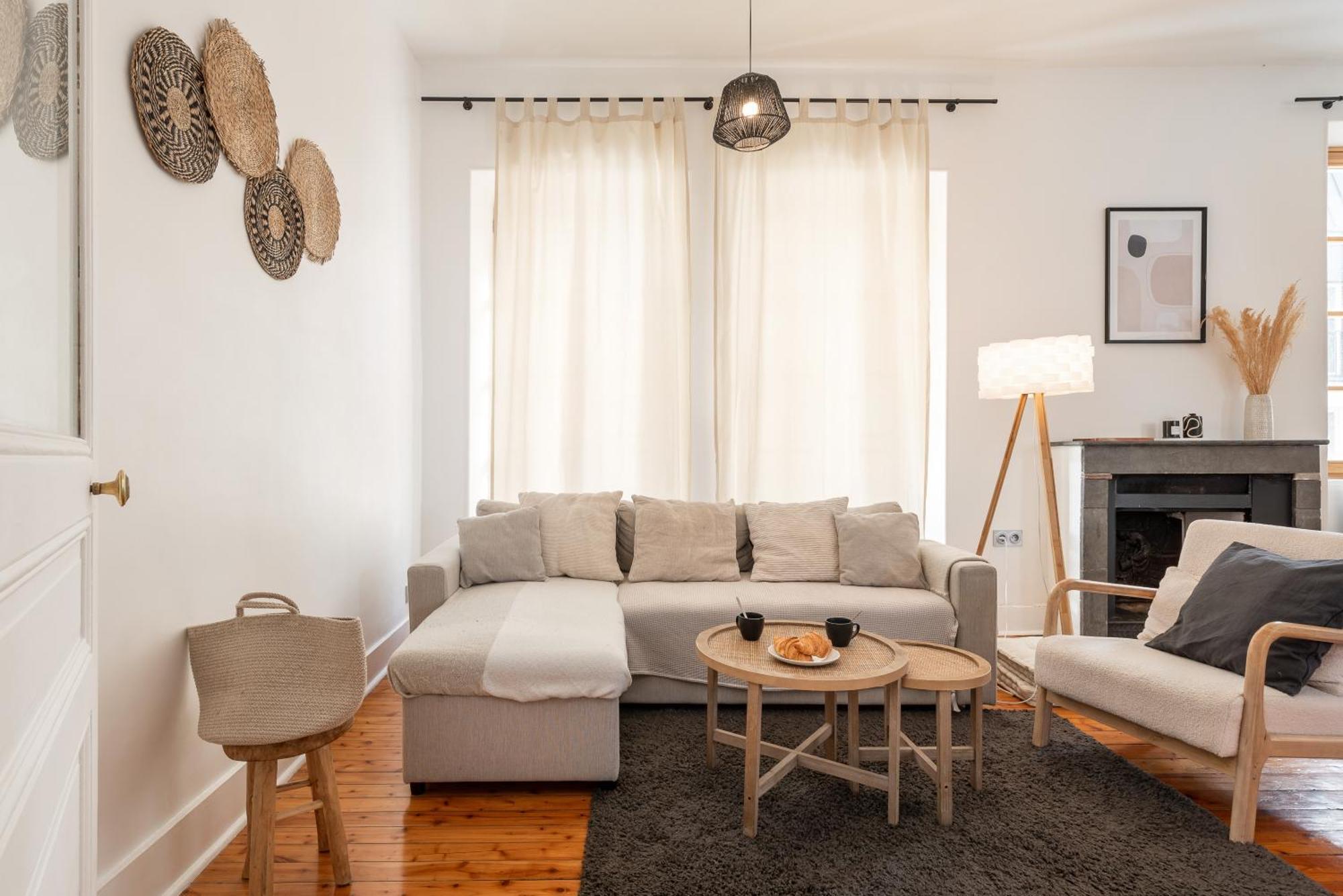 Appartement Spacieux Et Chaleureux Coeur De Ville Chambéry Exteriér fotografie