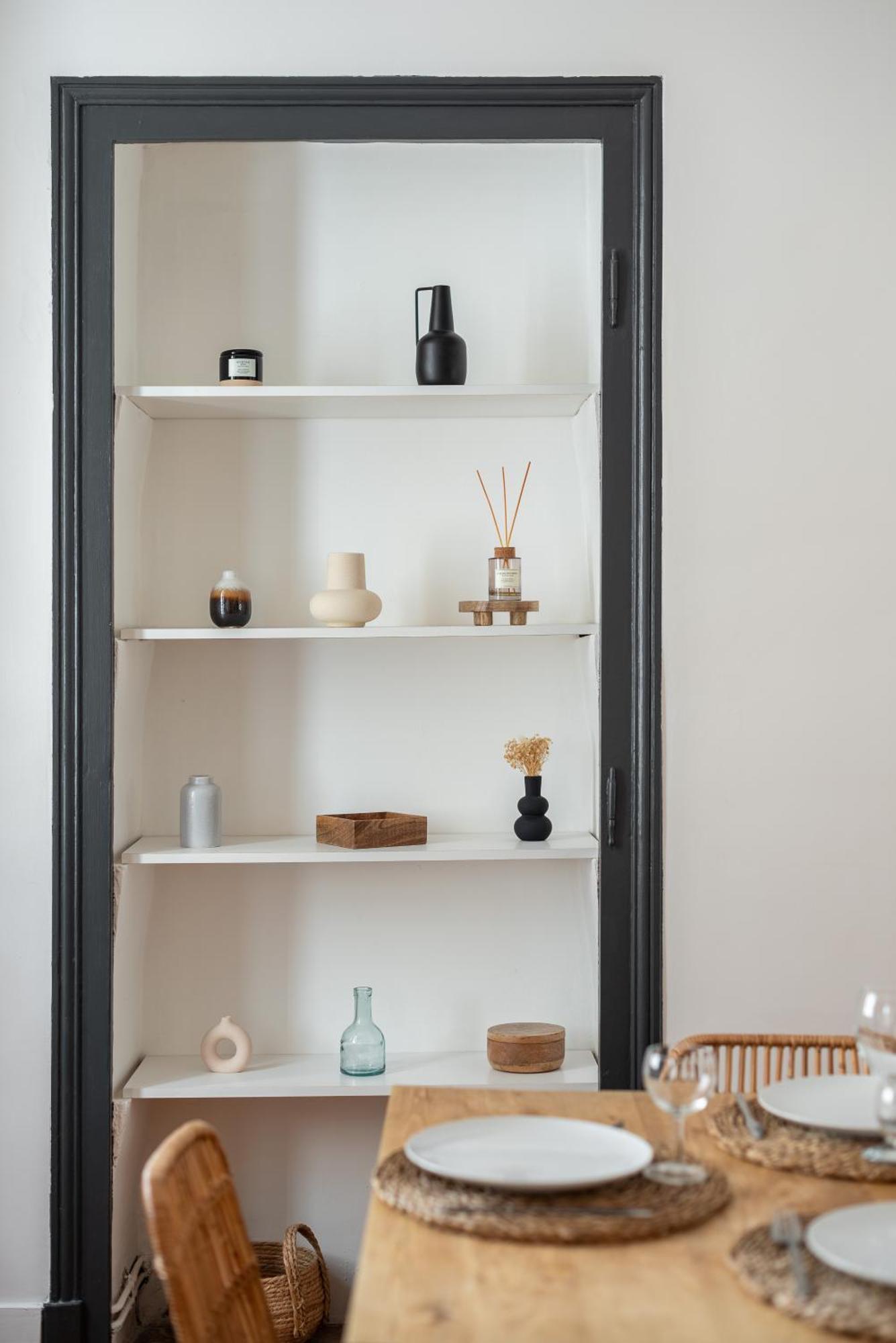 Appartement Spacieux Et Chaleureux Coeur De Ville Chambéry Exteriér fotografie